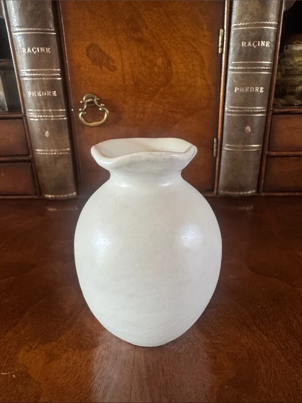 Pottery Barn Willa Sculpted and Textured Ceramic Bud Vase - New!